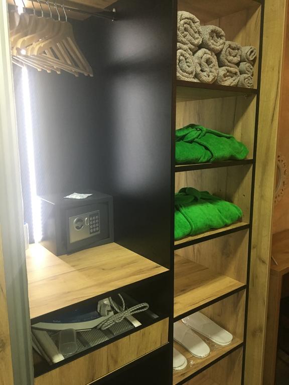 Lola Apartments Banja Koviljača Dış mekan fotoğraf