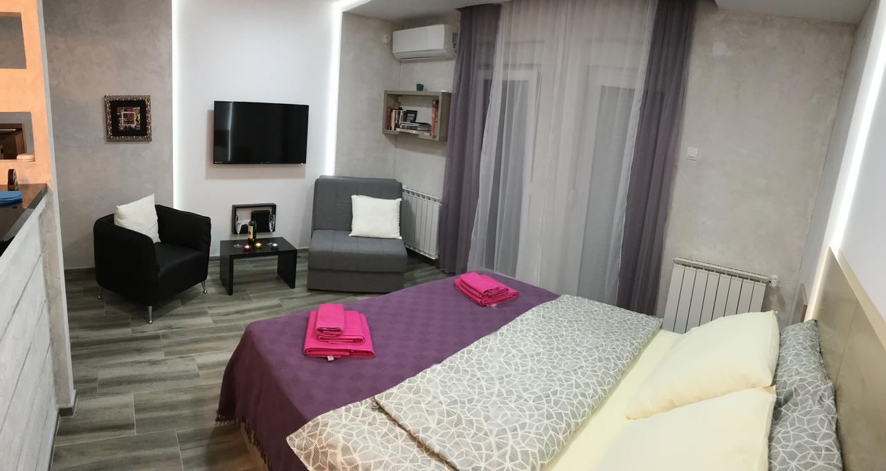 Lola Apartments Banja Koviljača Dış mekan fotoğraf